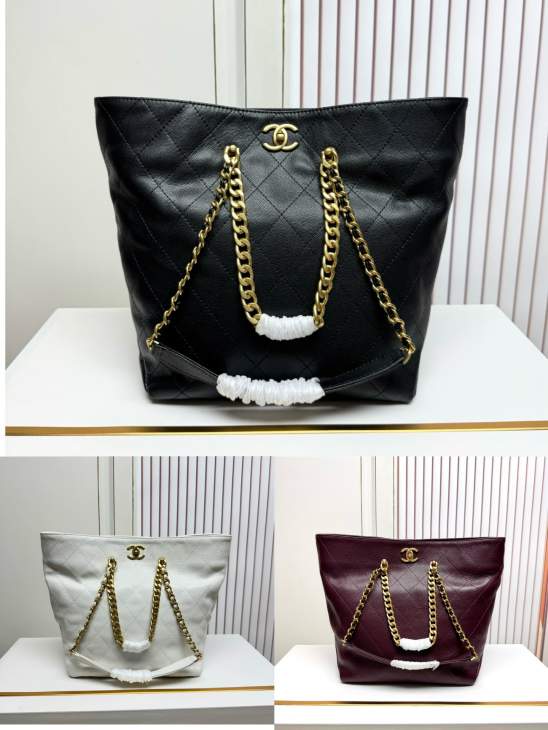 Picture of Chanel Handbags 2 _SKUfw239832846fw